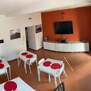 https://rooms-teatro-greco.catania-hotels.net